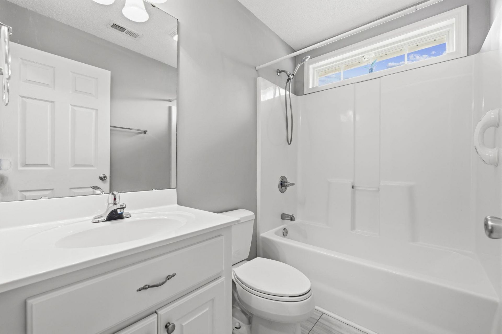 2760 Woodcreek Ln.  Photo 25