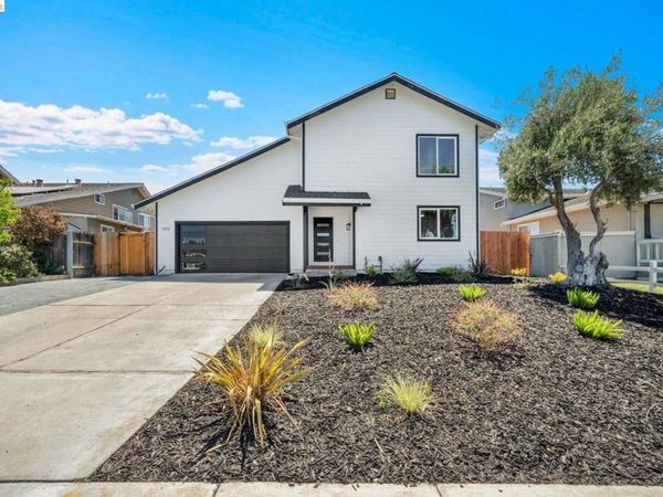 1215 Willow Lake Rd, Discovery Bay, CA 94505