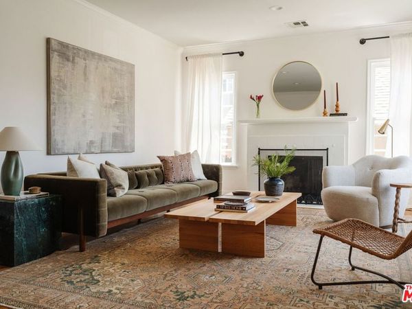 2024 N Hoover Street, Los Angeles, CA 90027