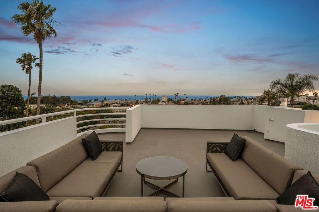 611 Pacific Street, Santa Monica, CA 90405 Main Photo