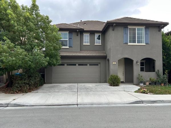 291 Slate Avenue, Hollister, CA 95023