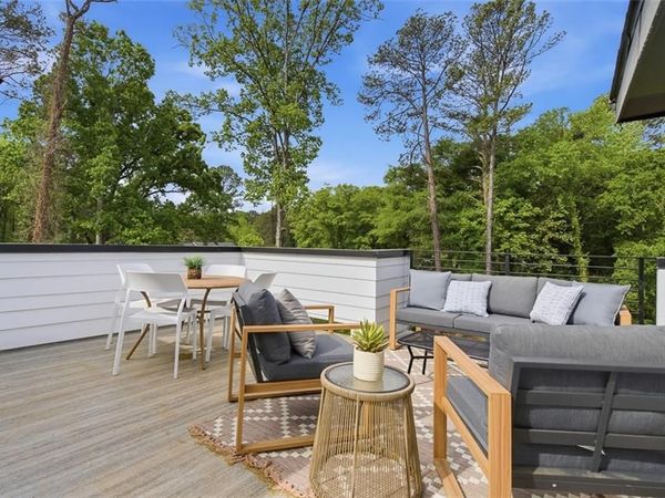 1186 Penny Lane, Atlanta, GA 30324