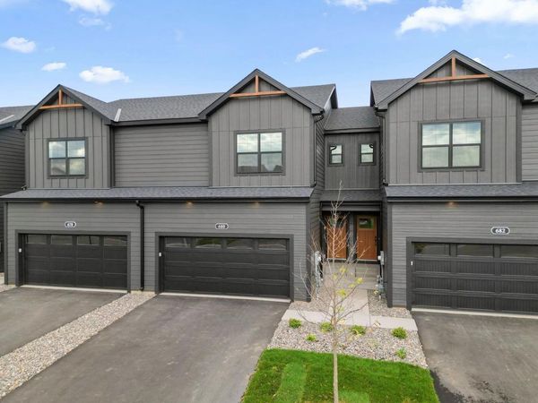 680 Tulare Terrace, Newport, MN 55055