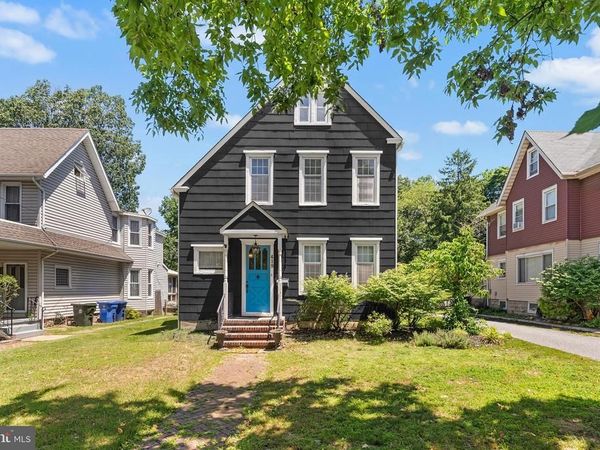 419 ELM AVENUE, RIVERTON, NJ 08077