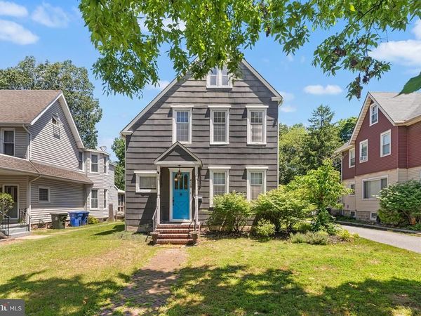 419 ELM AVENUE, RIVERTON, NJ 08077
