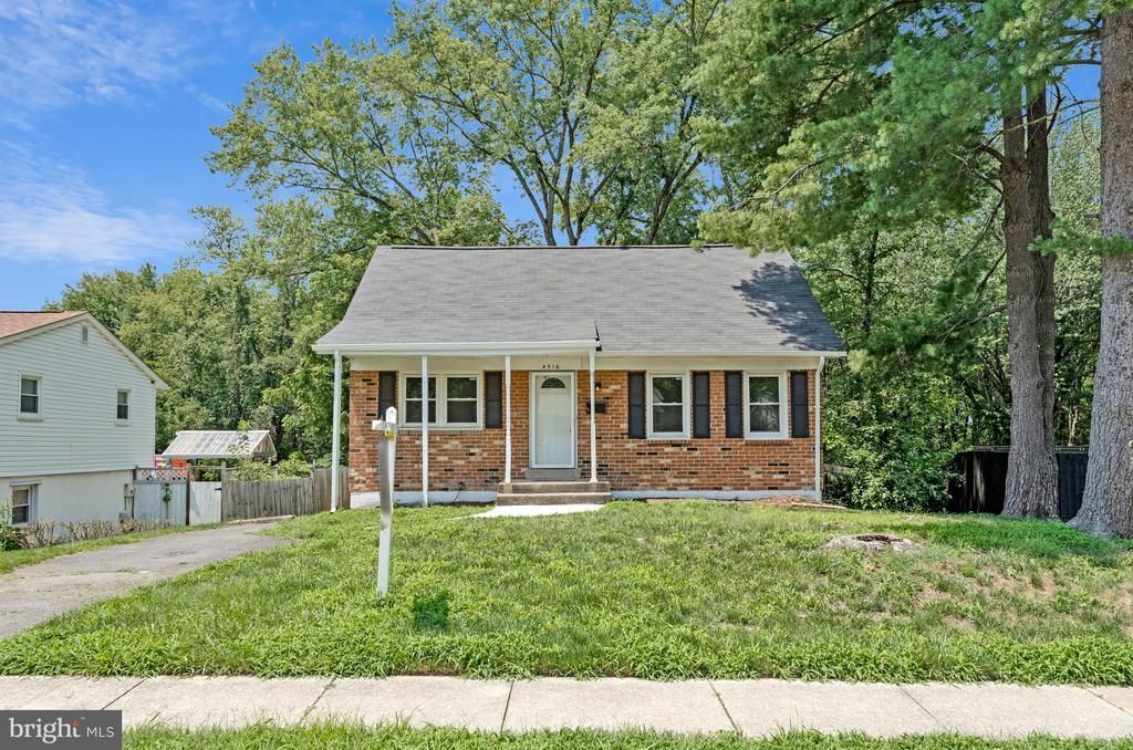 4516 Kenwood Drive, Woodbridge, VA 22193 Main Photo