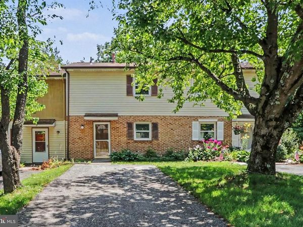 3 DARTMOUTH COURT, MECHANICSBURG, PA 17055