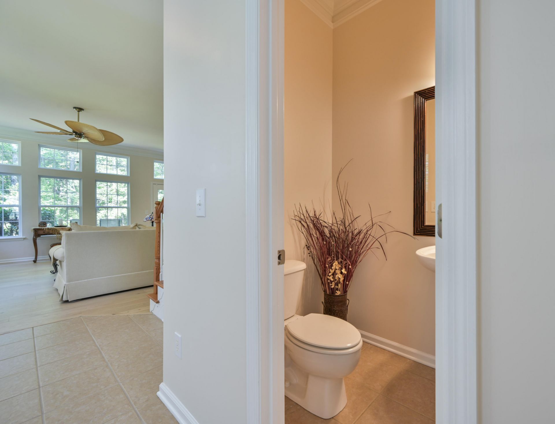 2492 Draymohr Court Photo 14