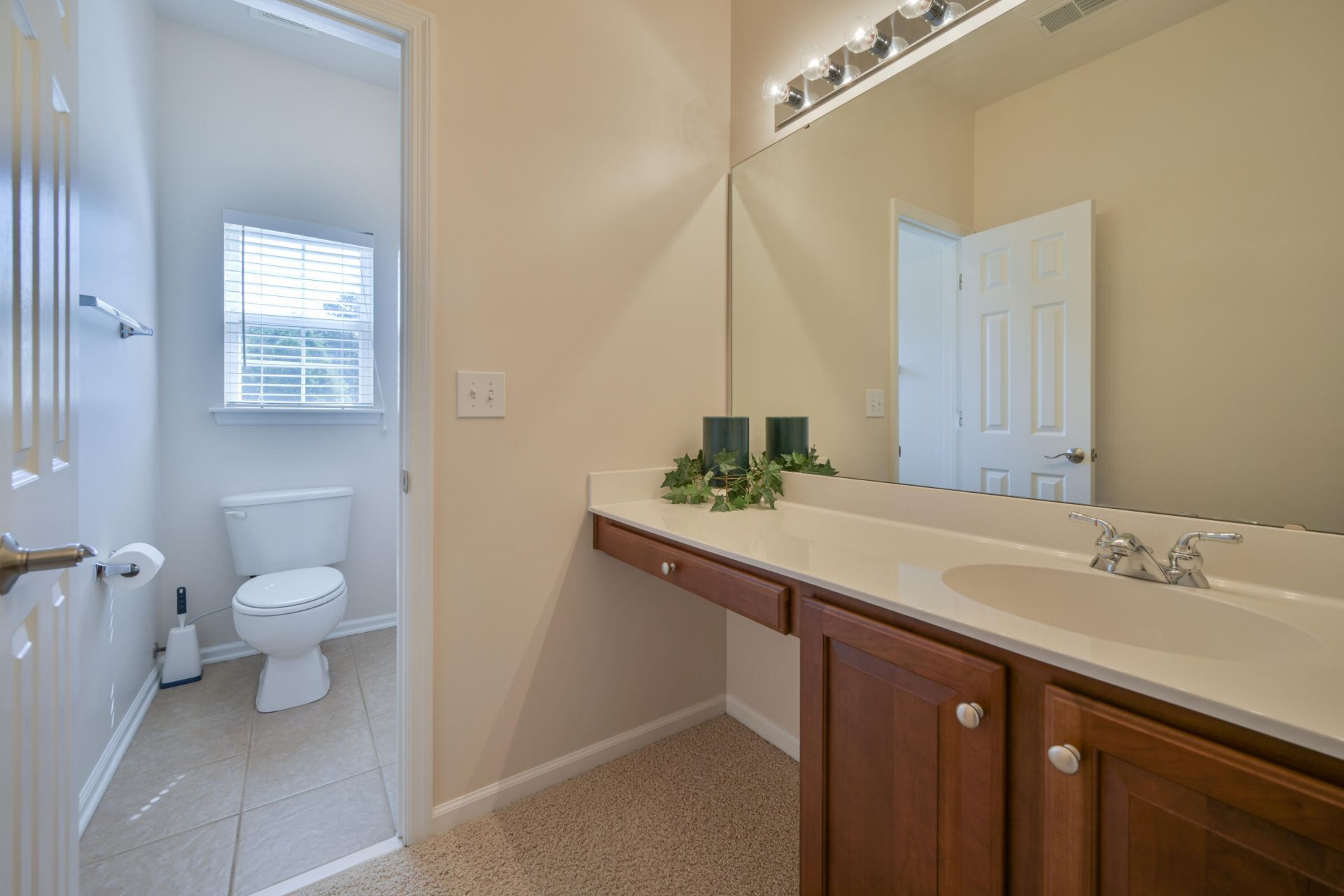 2492 Draymohr Court Photo 17