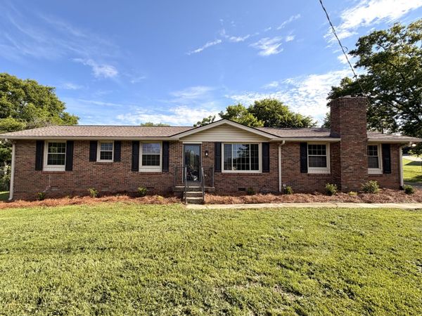 110 Cheryl Ct , Hendersonville, TN 37075