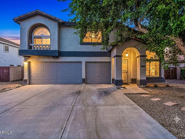 15746 W CALAVAR Road, Surprise, AZ 85379