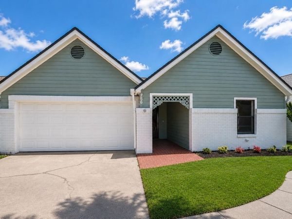 756 PINE SHORES CIRCLE , NEW SMYRNA BEACH, FL 32168