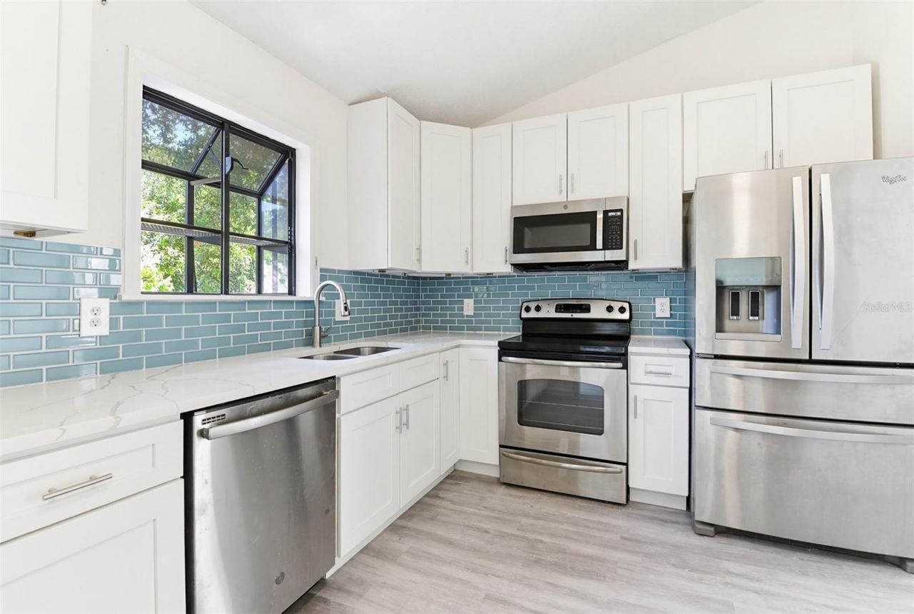 756 Pine Shores Circle, New Smyrna Beach, FL 32168 Photo