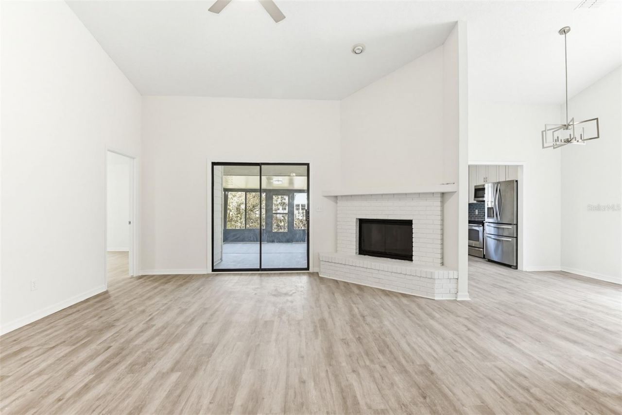756 Pine Shores Circle, New Smyrna Beach, FL 32168 Photo