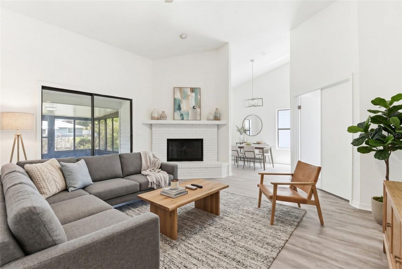 756 Pine Shores Circle, New Smyrna Beach, FL 32168 Photo