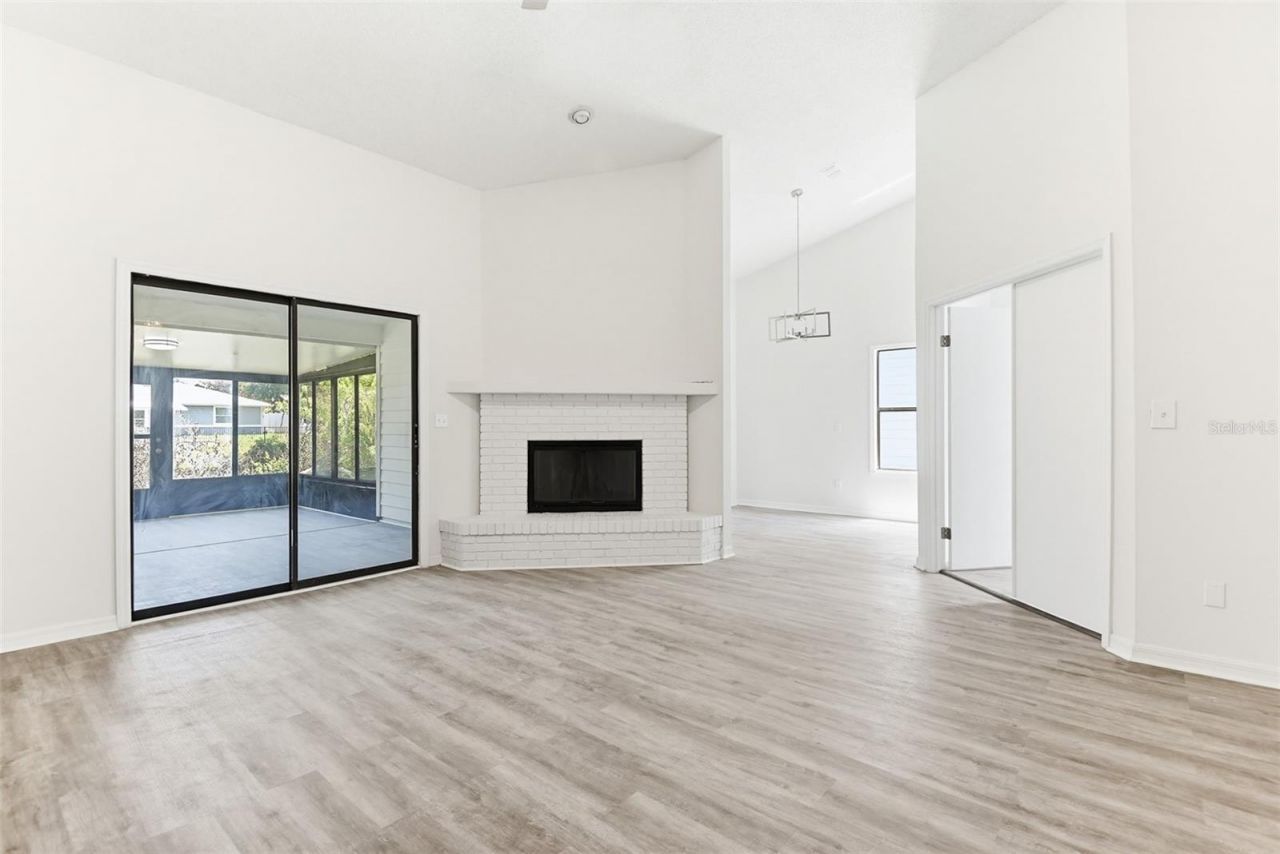 756 Pine Shores Circle, New Smyrna Beach, FL 32168 Photo