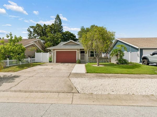 3134 WHISPERING DRIVE N, LARGO, FL 33771