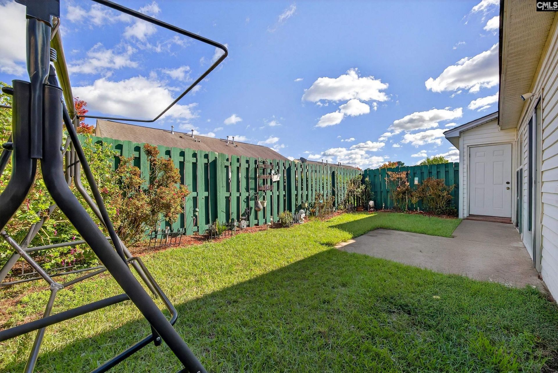 46 Monmouth Court Photo 18