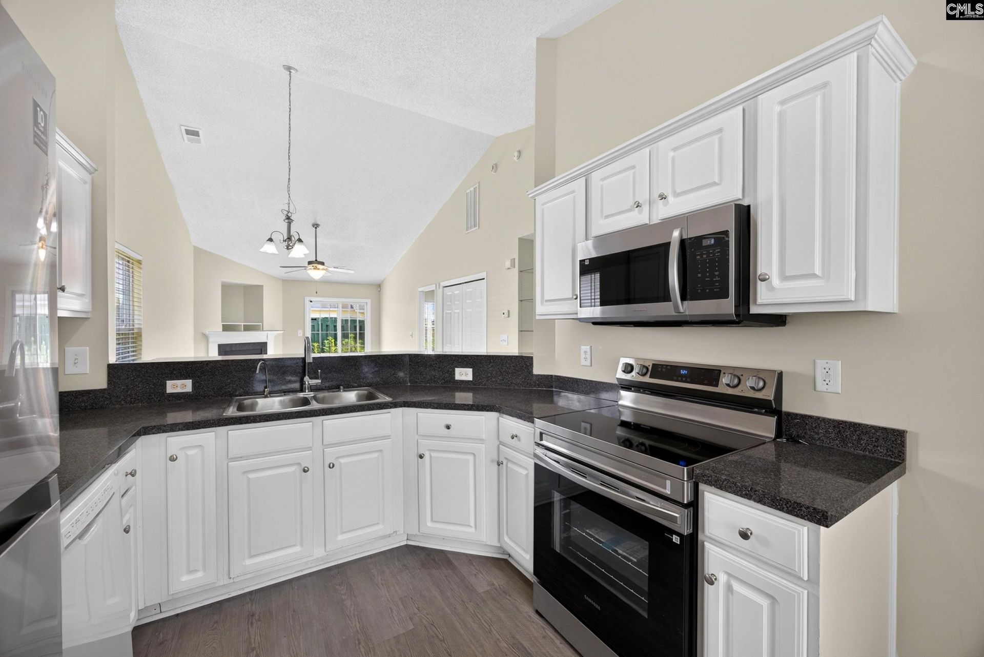 46 Monmouth Court Photo 24
