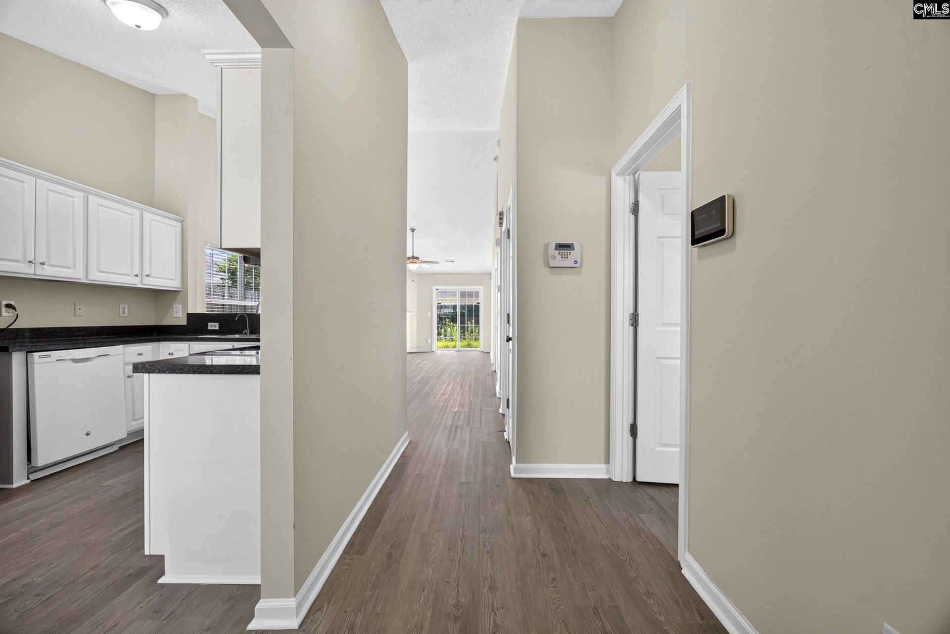46 Monmouth Court Photo 5