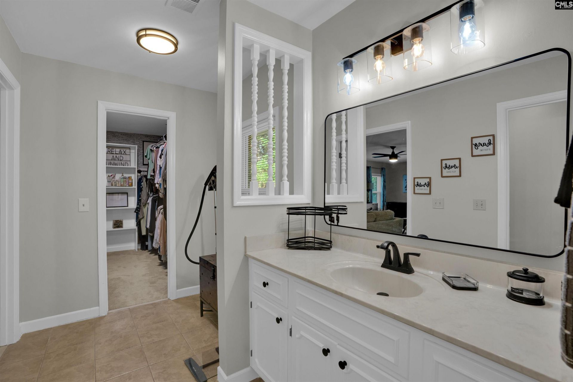 208 Mallet Hill Road  Photo 20