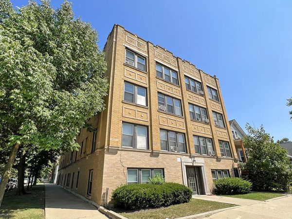 3853 W Schubert Avenue , Unit 1, Chicago, IL 60647