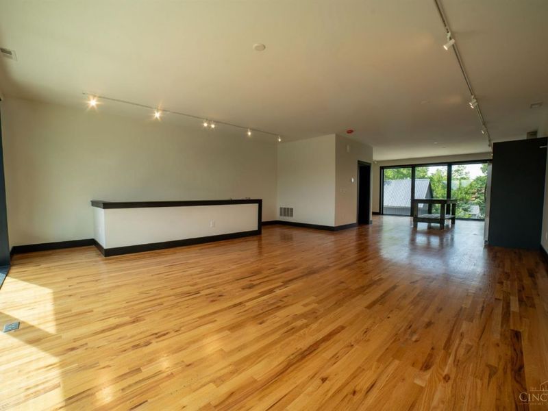 3545 Eden, Cincinnati, OH 45229 Photo 13