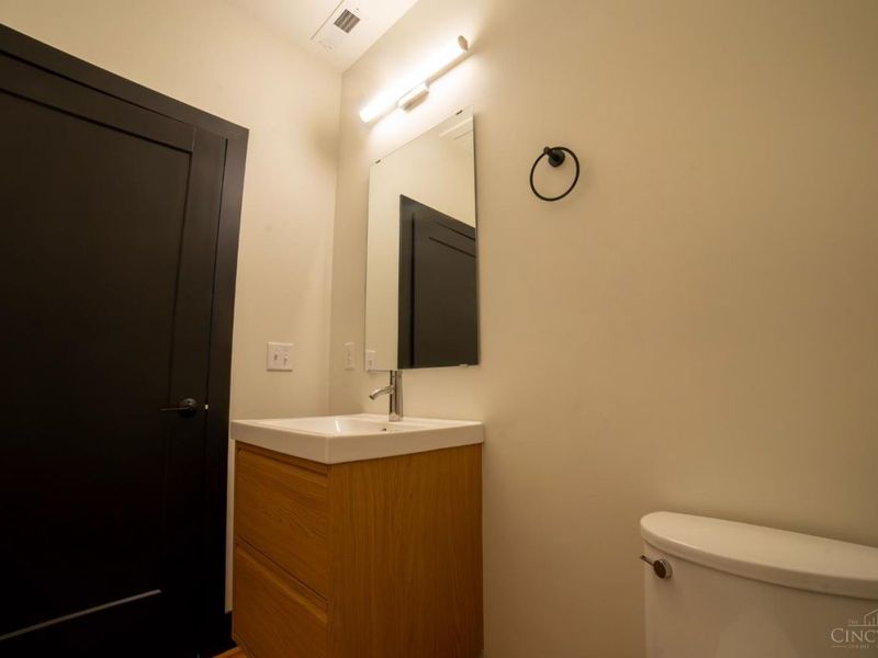 3545 Eden, Cincinnati, OH 45229 Photo 43