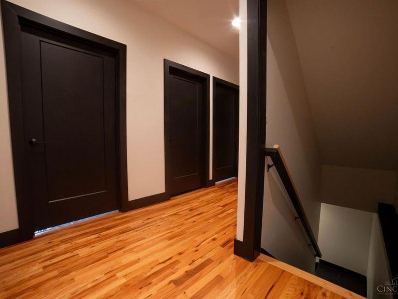 3545 Eden, Cincinnati, OH 45229 Photo 5