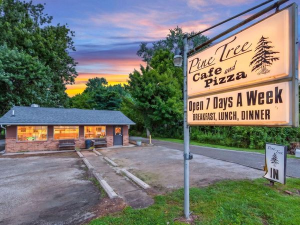 35633 U.S. 50 , Londonderry, OH 45647