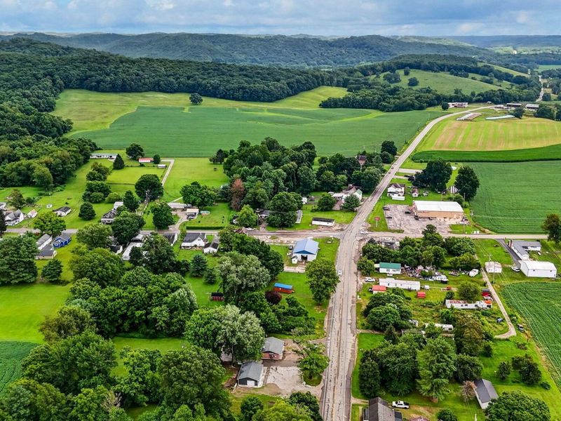 35633 U.S. 50, Londonderry, OH 45647 Photo 32