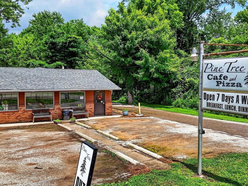 35633 U.S. 50, Londonderry, OH 45647 Photo 4