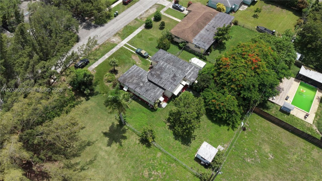27 NW 18th St , Homestead, FL 33030 Photo