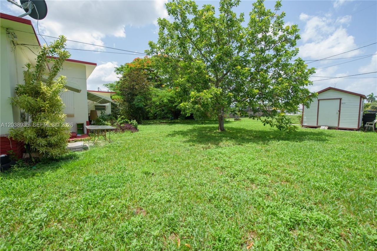 27 NW 18th St , Homestead, FL 33030 Photo