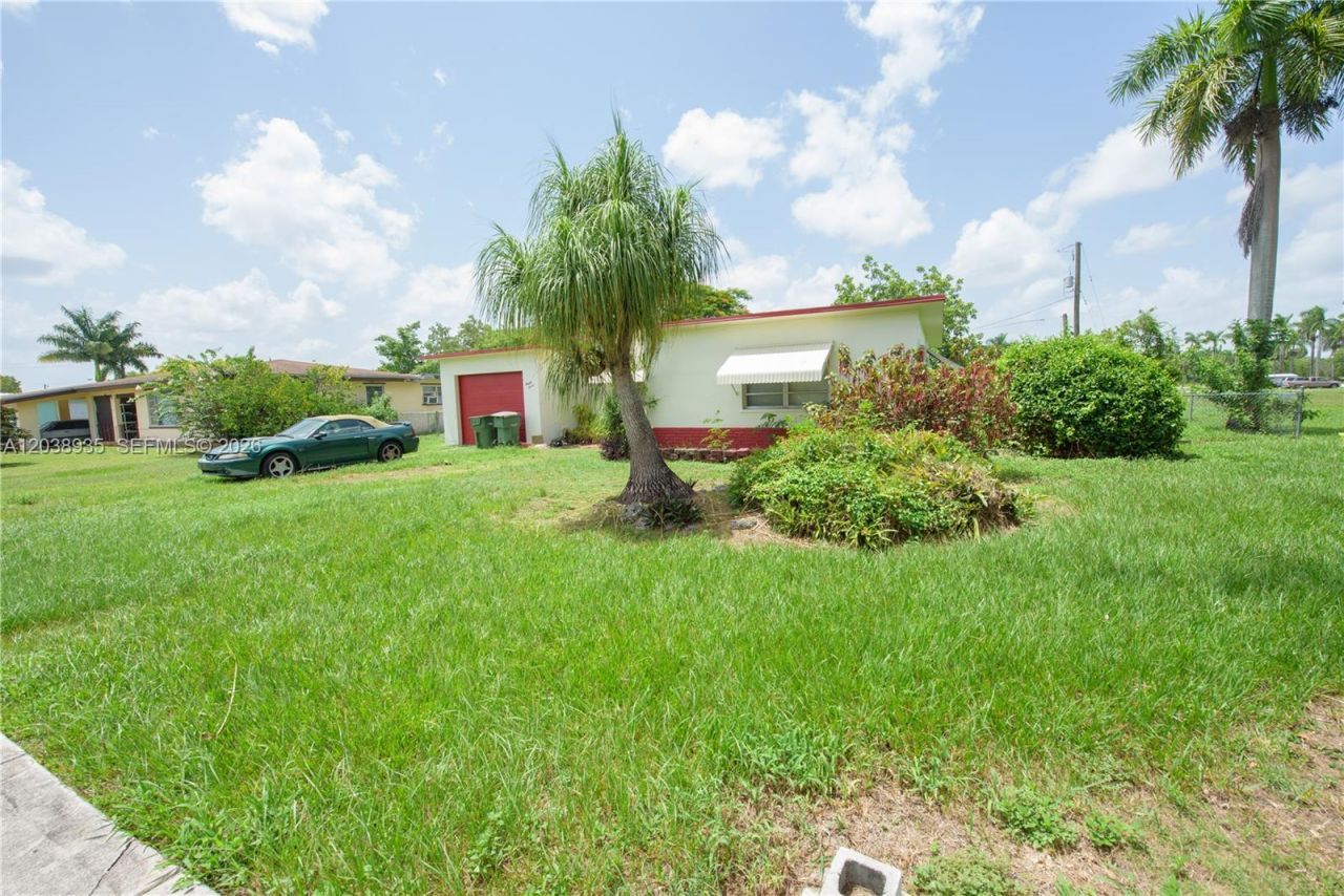 27 NW 18th St , Homestead, FL 33030 Photo