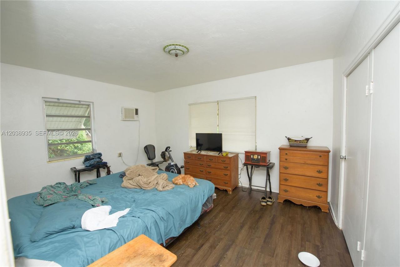27 NW 18th St , Homestead, FL 33030 Photo