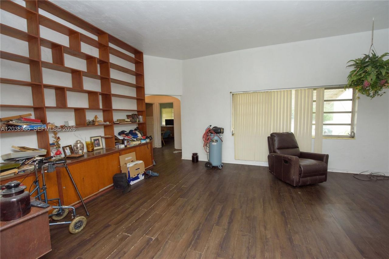27 NW 18th St , Homestead, FL 33030 Photo