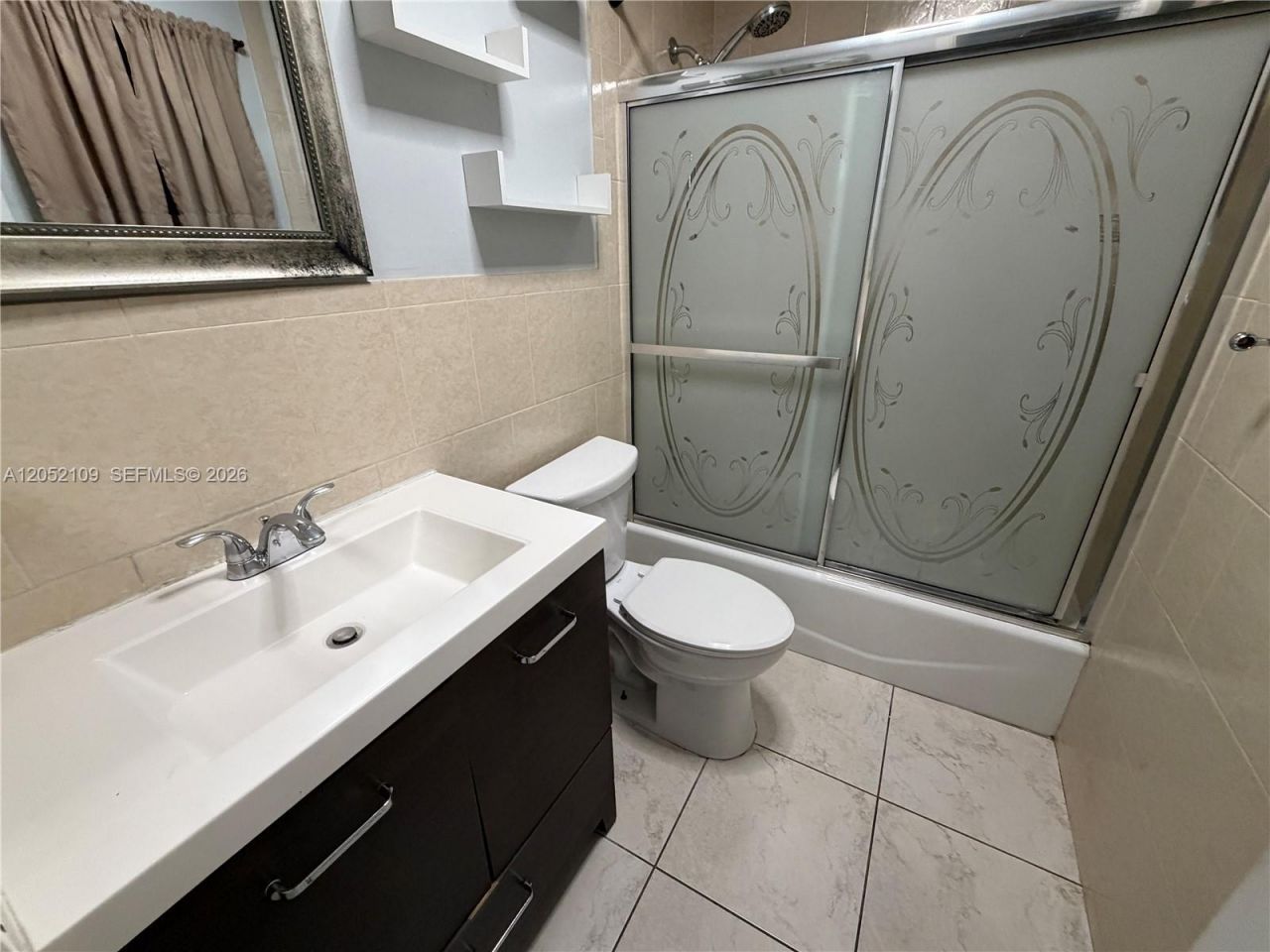 17527 NW 62nd Pl N, Hialeah, FL 33015 Photo