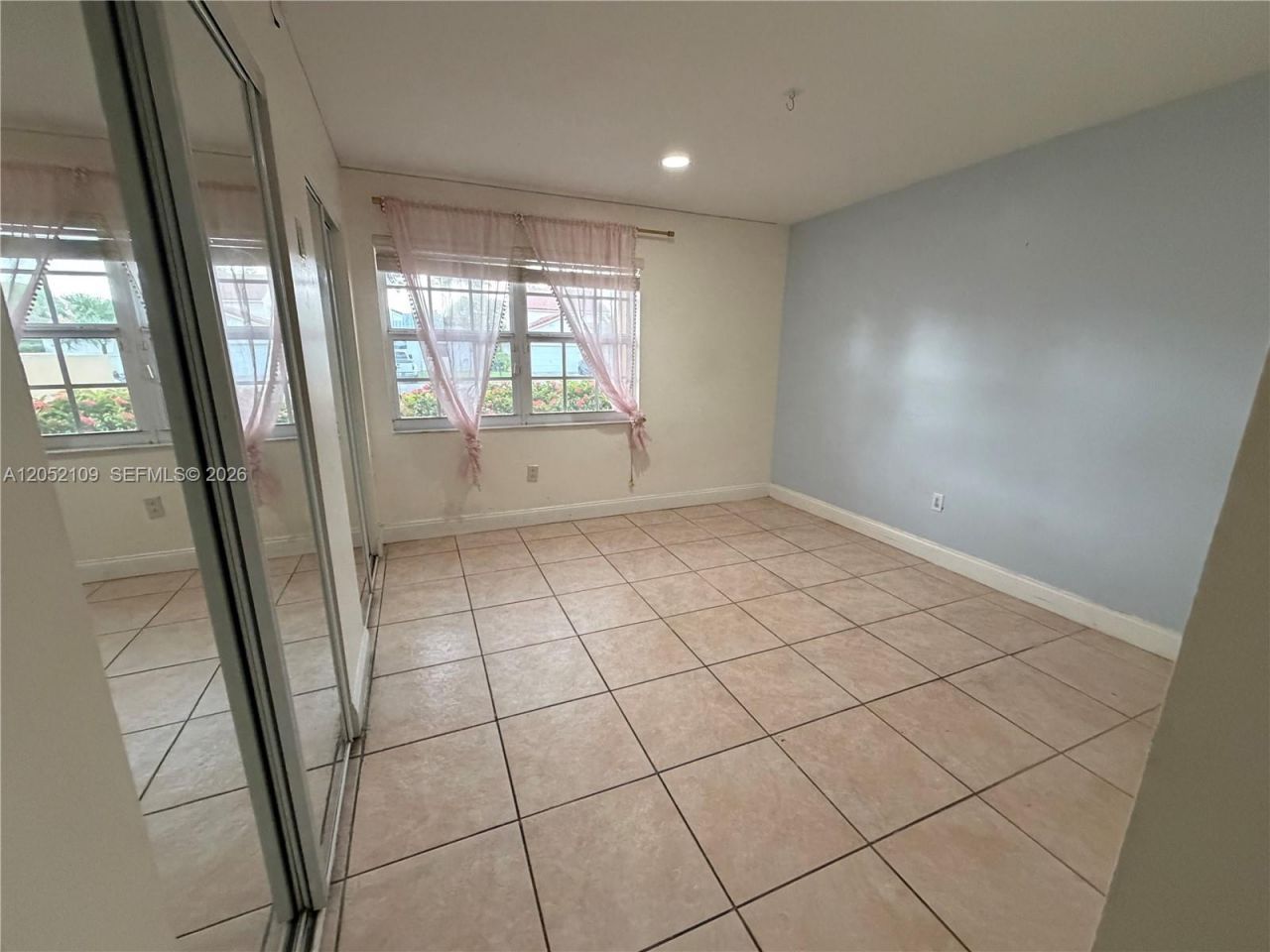 17527 NW 62nd Pl N, Hialeah, FL 33015 Photo