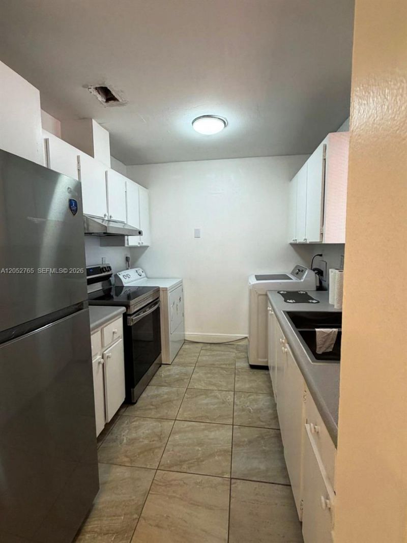 5028 SW 138th Ave Cir , Miami, FL 33175 Photo
