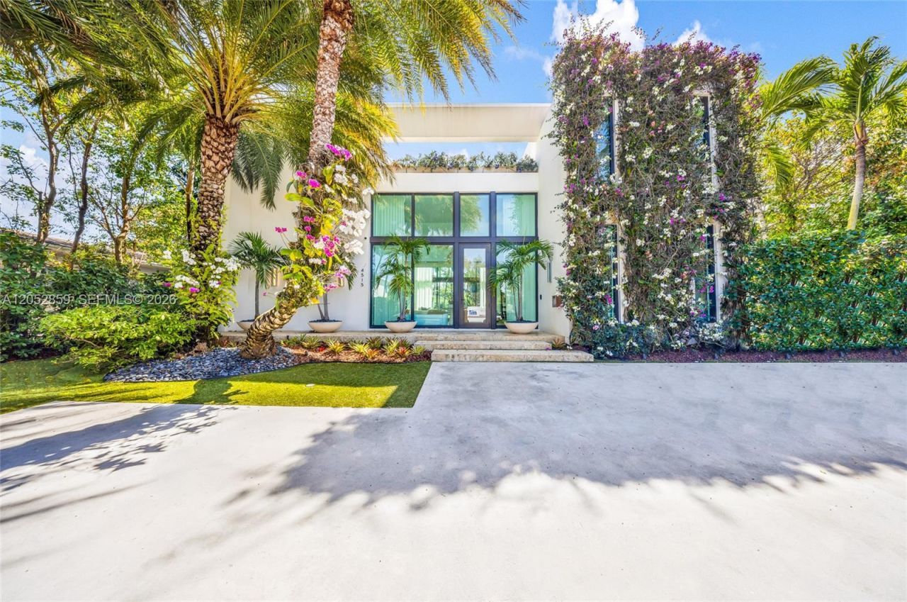 4515 N Michigan Ave , Miami Beach, FL 33140 Photo