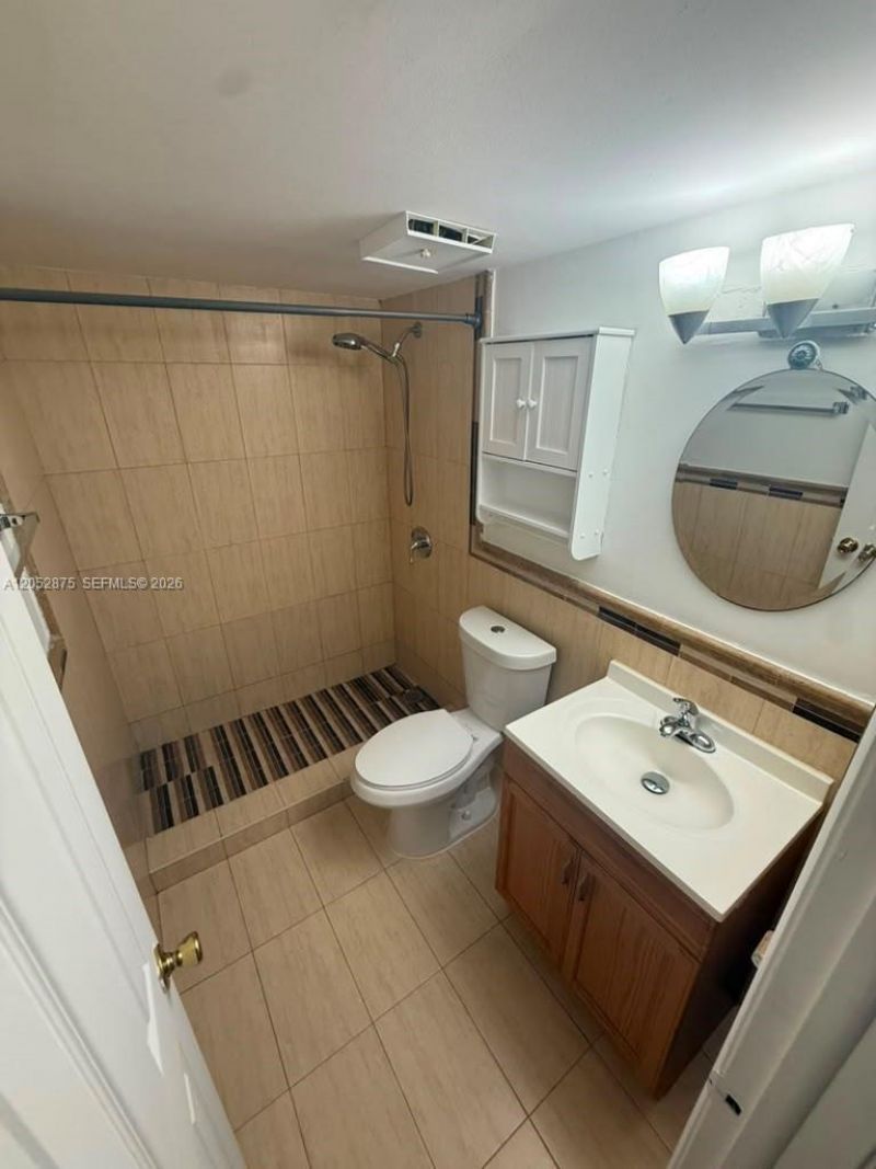 3399 Foxcroft Rd , Unit 104, Miramar, FL 33025 Photo