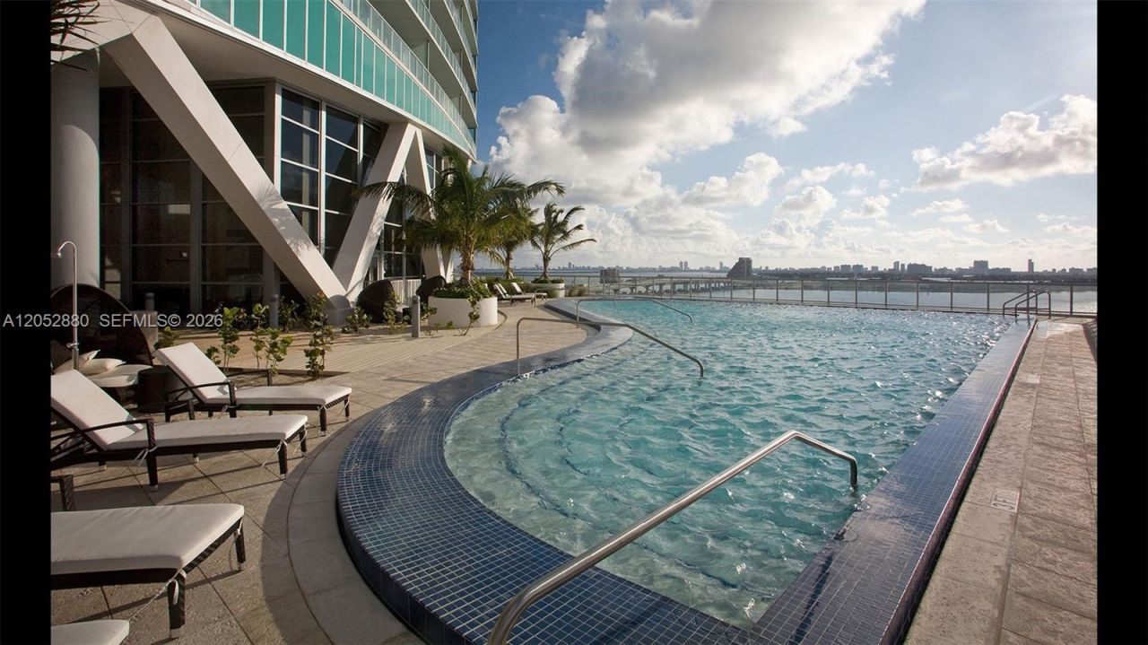 888 Biscayne Blvd , Unit 309, Miami, FL 33132 Photo