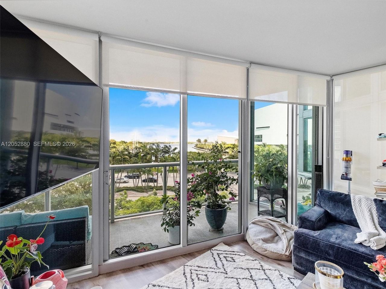 888 Biscayne Blvd , Unit 309, Miami, FL 33132 Photo