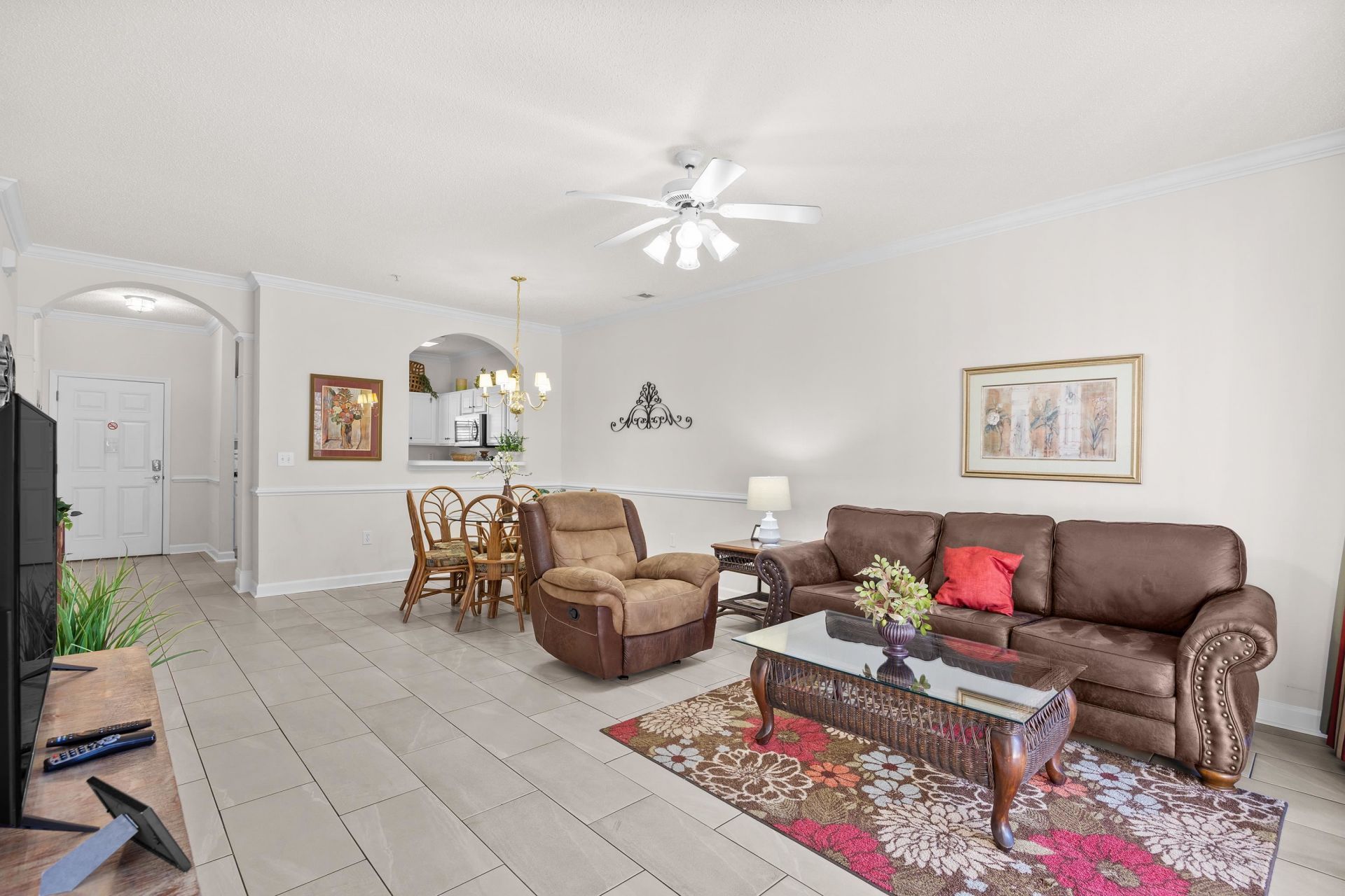 6203 Catalina Dr.  Photo 5