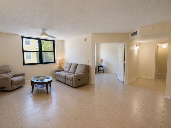 651 OKEECHOBEE Boulevard, Unit 302, West Palm Beach, FL 33401