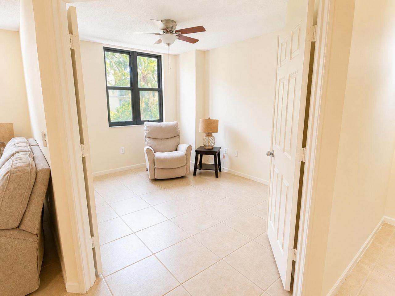 651 Okeechobee Boulevard, Unit 302, West Palm Beach, FL 33401 Photo