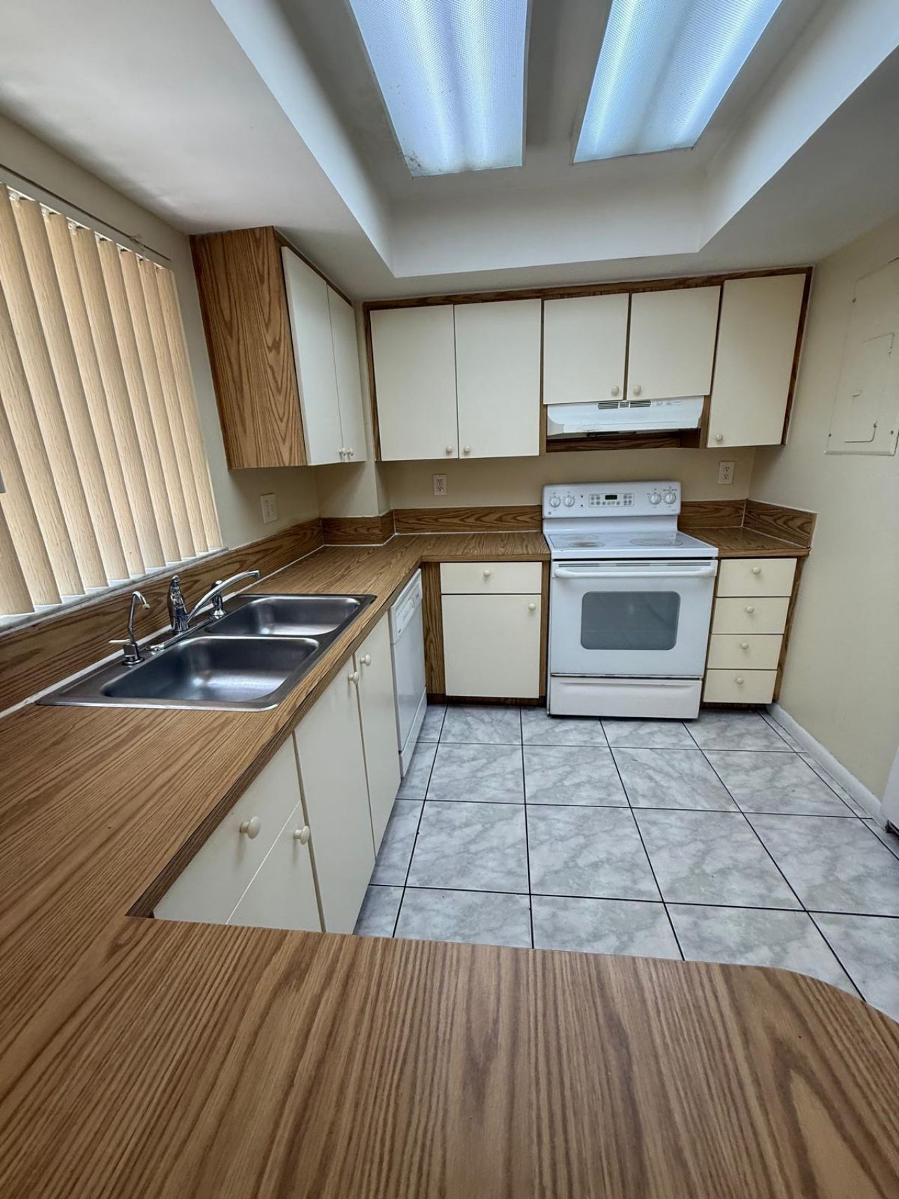 5232 SW 122nd Terrace, Unit 5232, Cooper City, FL 33330 Photo