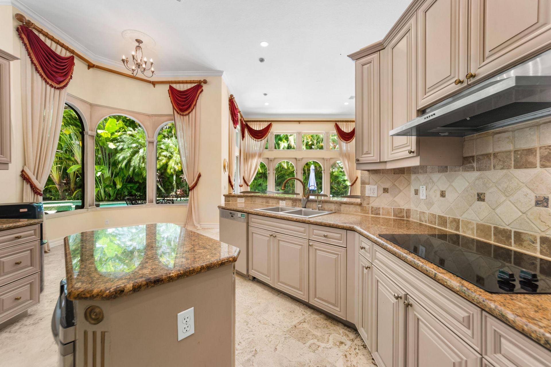 10253 NW 66th Drive, Parkland, FL 33076 Photo