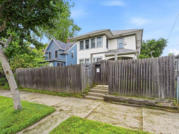 1227 Morgan Avenue N, Minneapolis, MN 55411